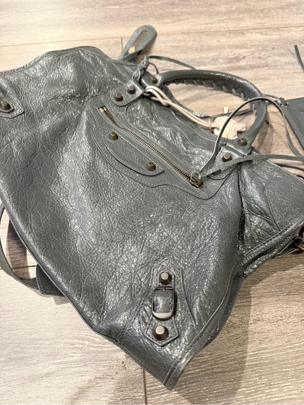 Balenciaga city bag Gray Leather Tote with Chain Strap - Picture 4 of 8